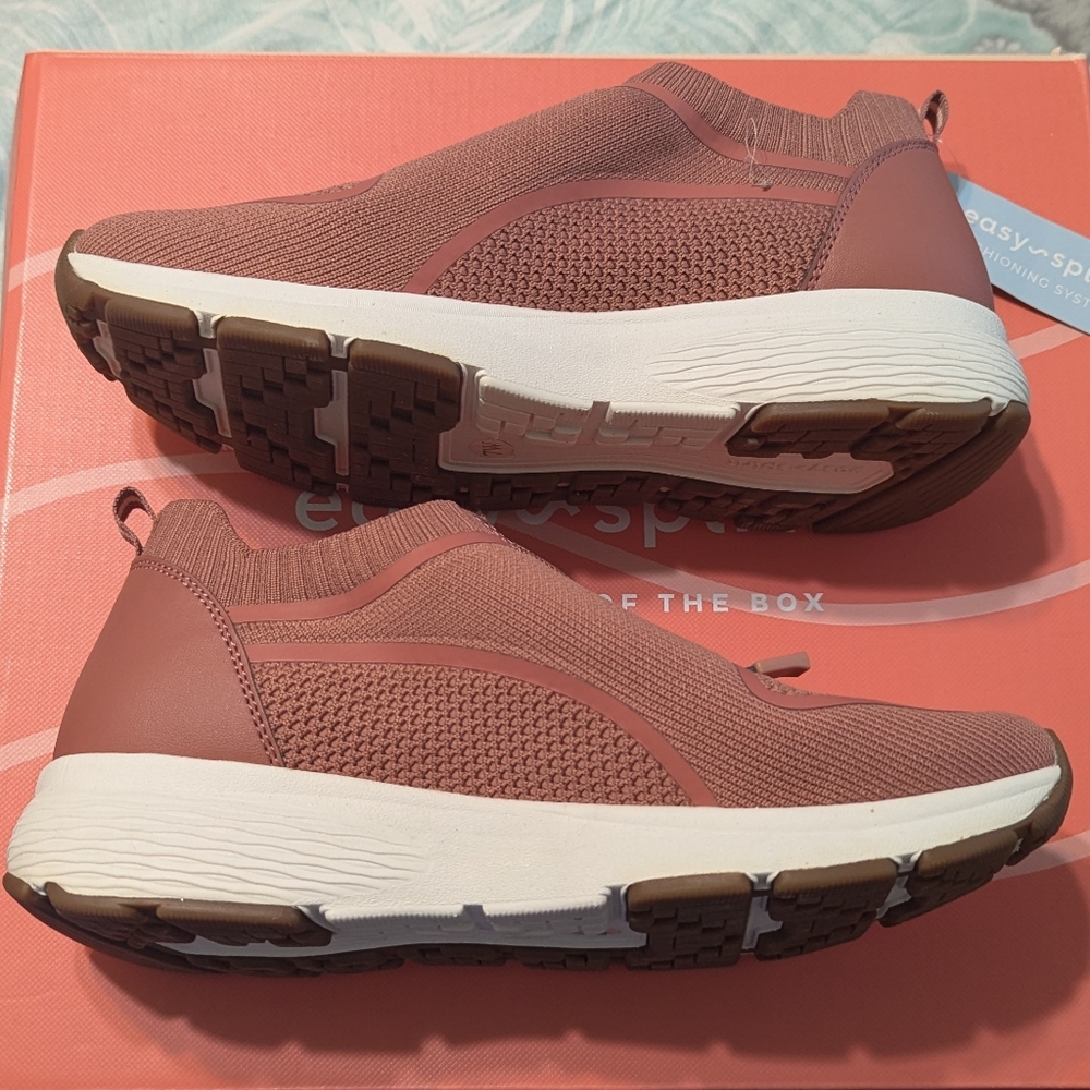 Easy Spirit Cushion Slip-On Sneakers